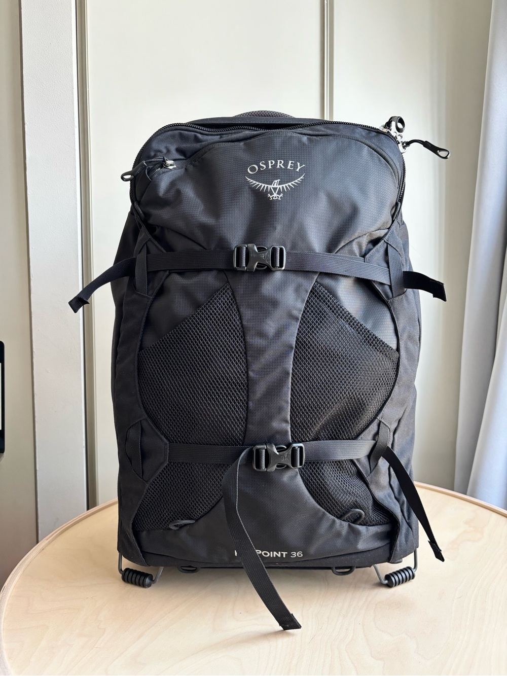 Osprey Farpoint Wheeled Travel Pack 36L | Black | Used Once | Great Condition
